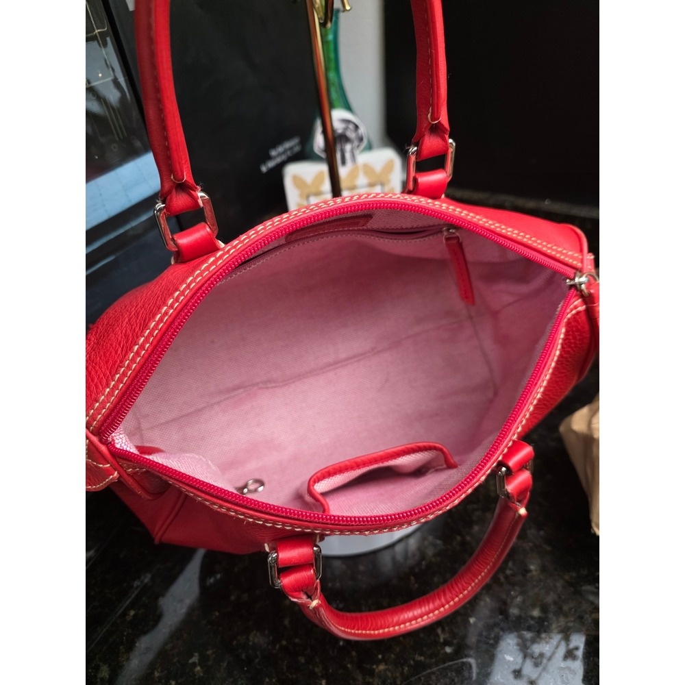 Dooney & Bourke Boston Barrel Bag Vibrant Red Leather Satchel - Picture 3 of 16